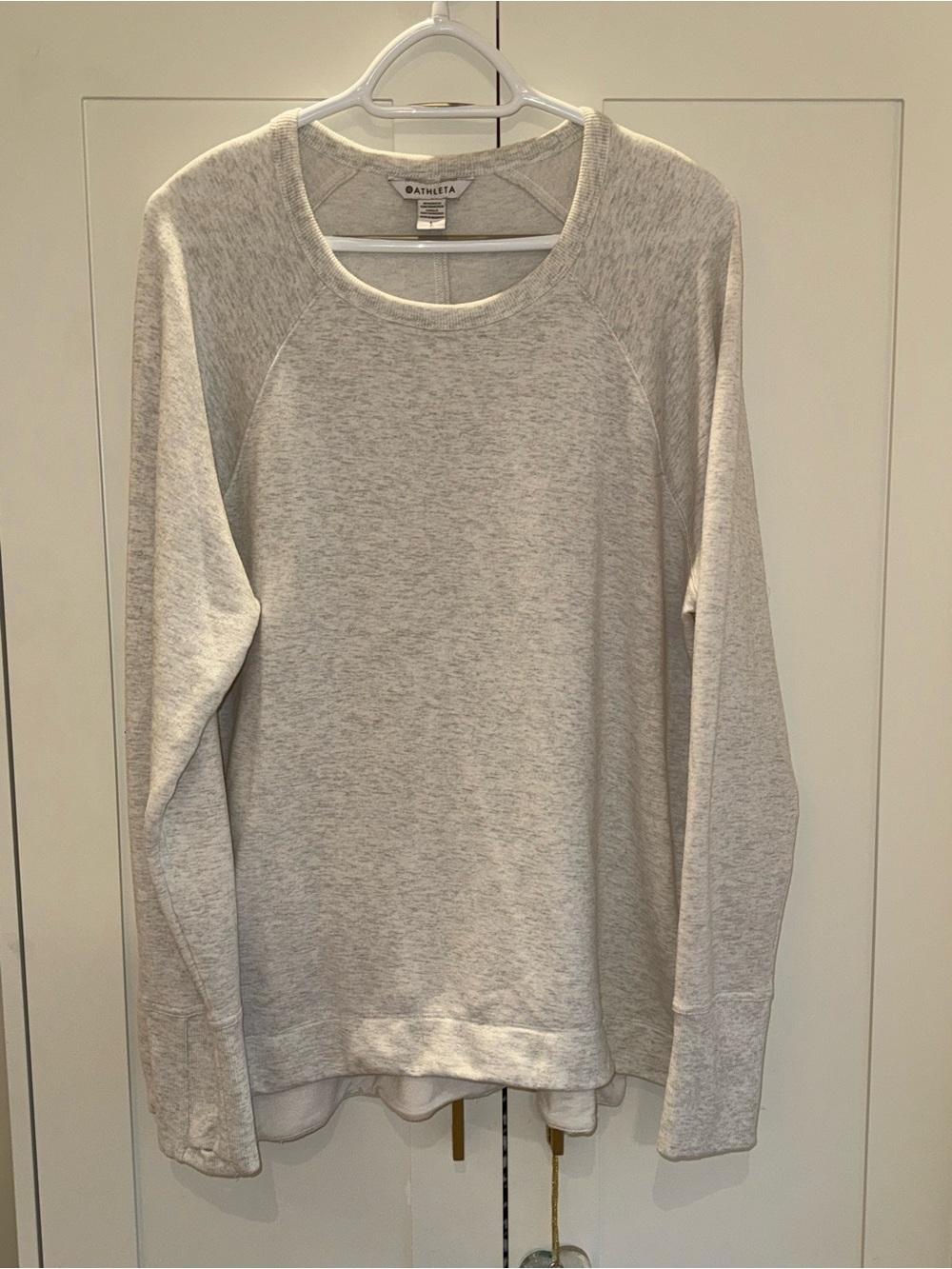 Athleta Heather Light Gray Crewneck Pullover Sweatshirt